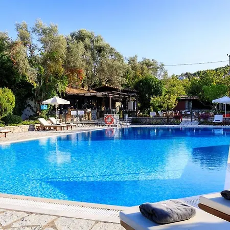 Villa Mousses - Castor Con Piscina Privata